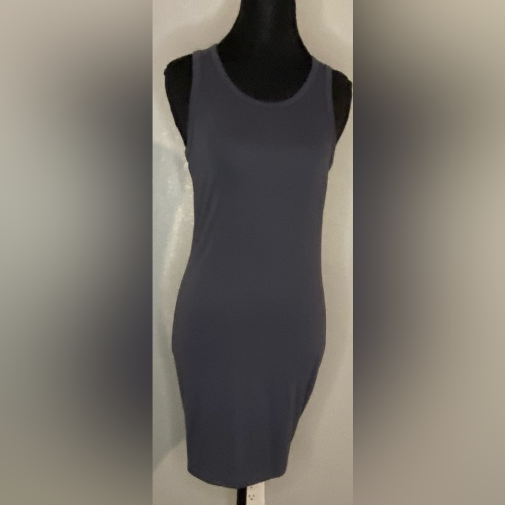 Stylish Sleeveless Dress